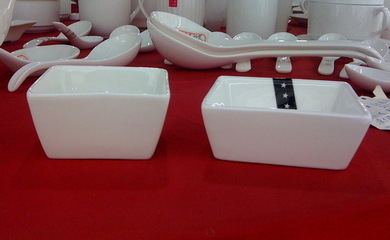 精選3寸方碟 高檔鎂質(zhì)瓷，打造酒店餐飲新體驗(yàn)